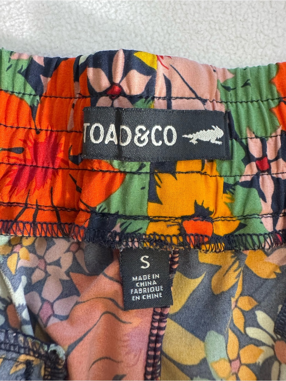 Toad&Co Women’s Floral Pull-On Shorts Size Small Multicolor Fun Boho Cheerful! - Picture 3 of 11